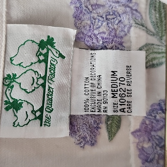 The Quacker Factory white shirt/ jacket size Medium . - Picture 4 of 6